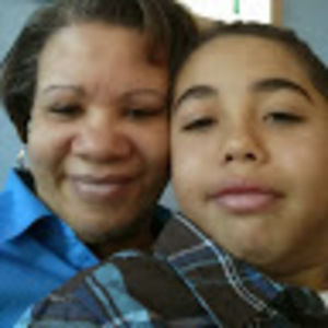 Meet your Posher, Lenora